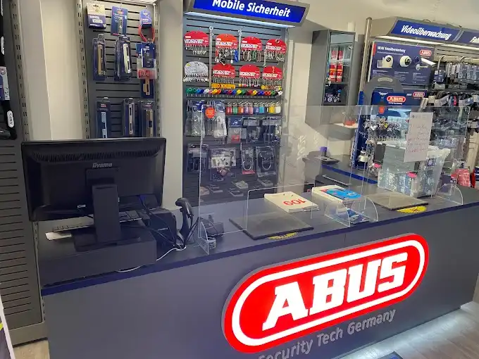 Schlüsseldienst Bochum günstig - Faire Festpreise für Türöffnungen und Notdienste