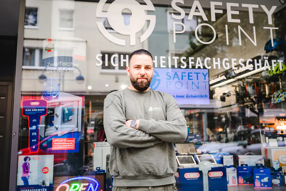 Schlüsseldienst Essen – Günstiger Schlüsseldienst in Essen für Türöffnungen
