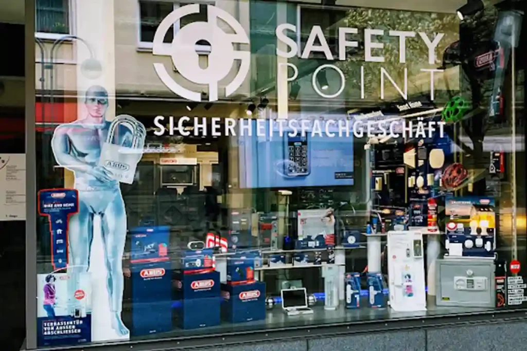 Schlüsseldienst Velbert Ladenfenster – Kundenorientiert mit Festpreisen für schnelle und günstige Türöffnungen